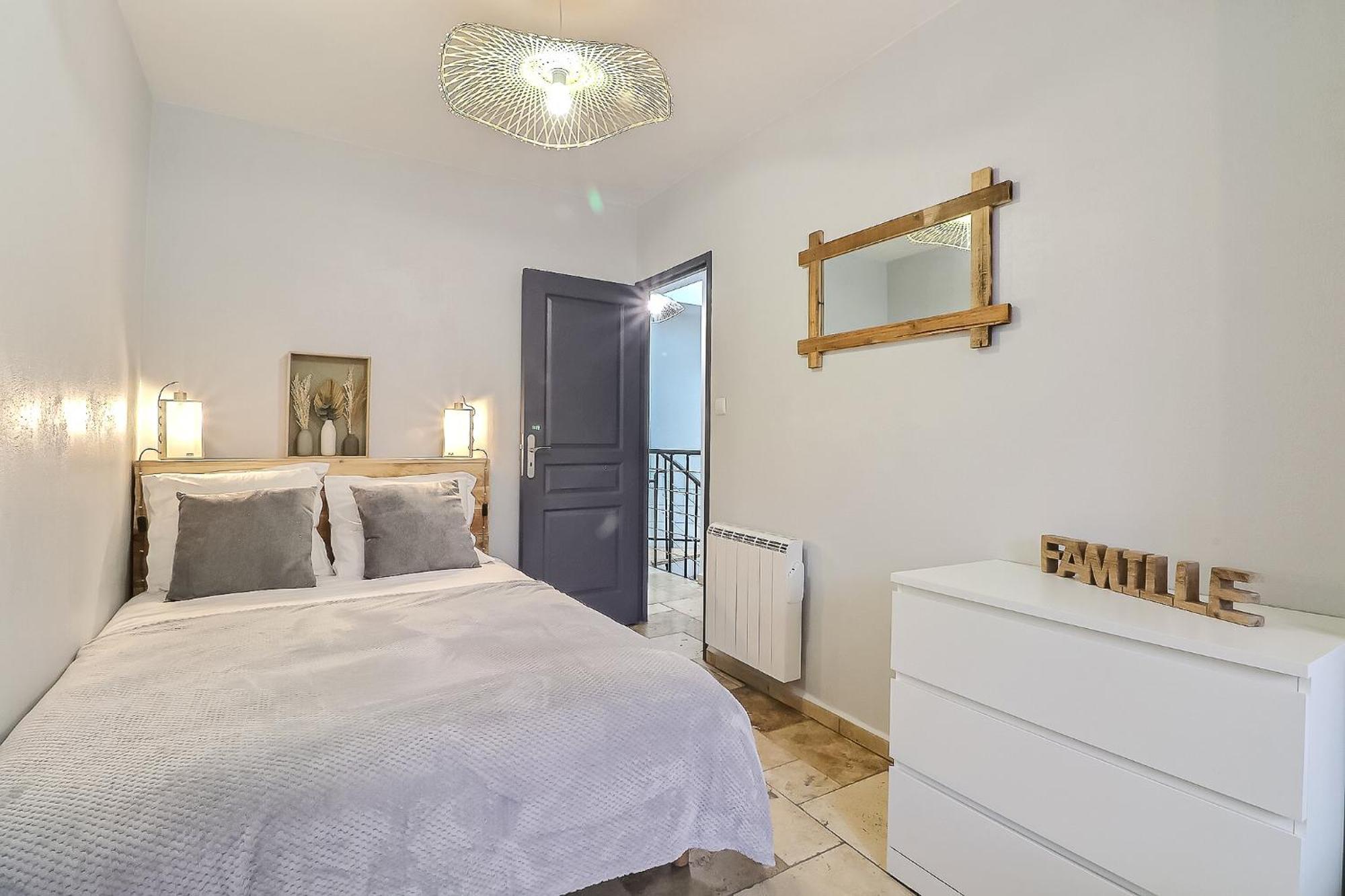 Le Logy-Cosy - Appartement 5 Pers - Clim Wifi Cosy Garage Saint-Gilles  Exterior foto